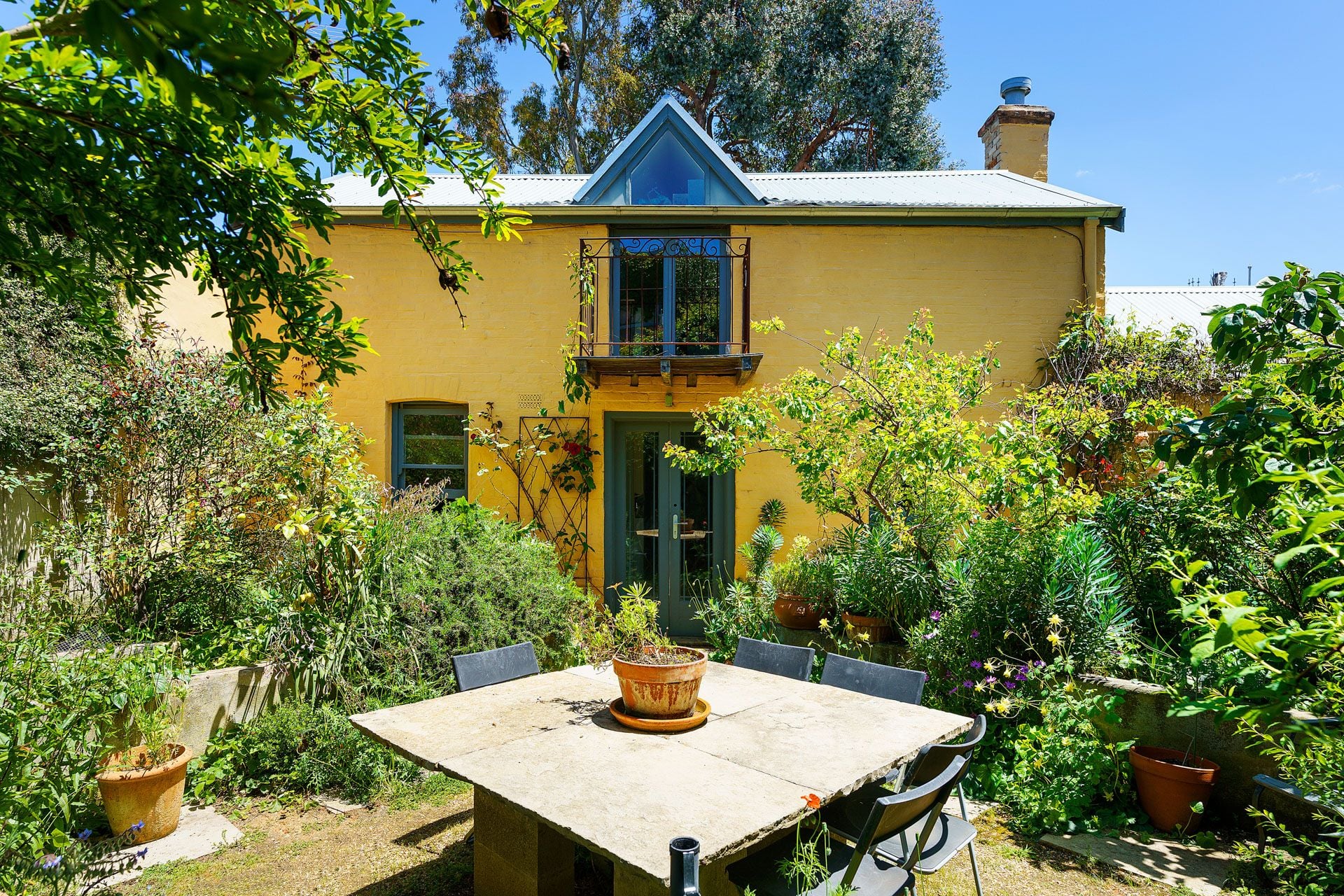 19A Hargraves Street, Castlemaine - Thumbnail 2