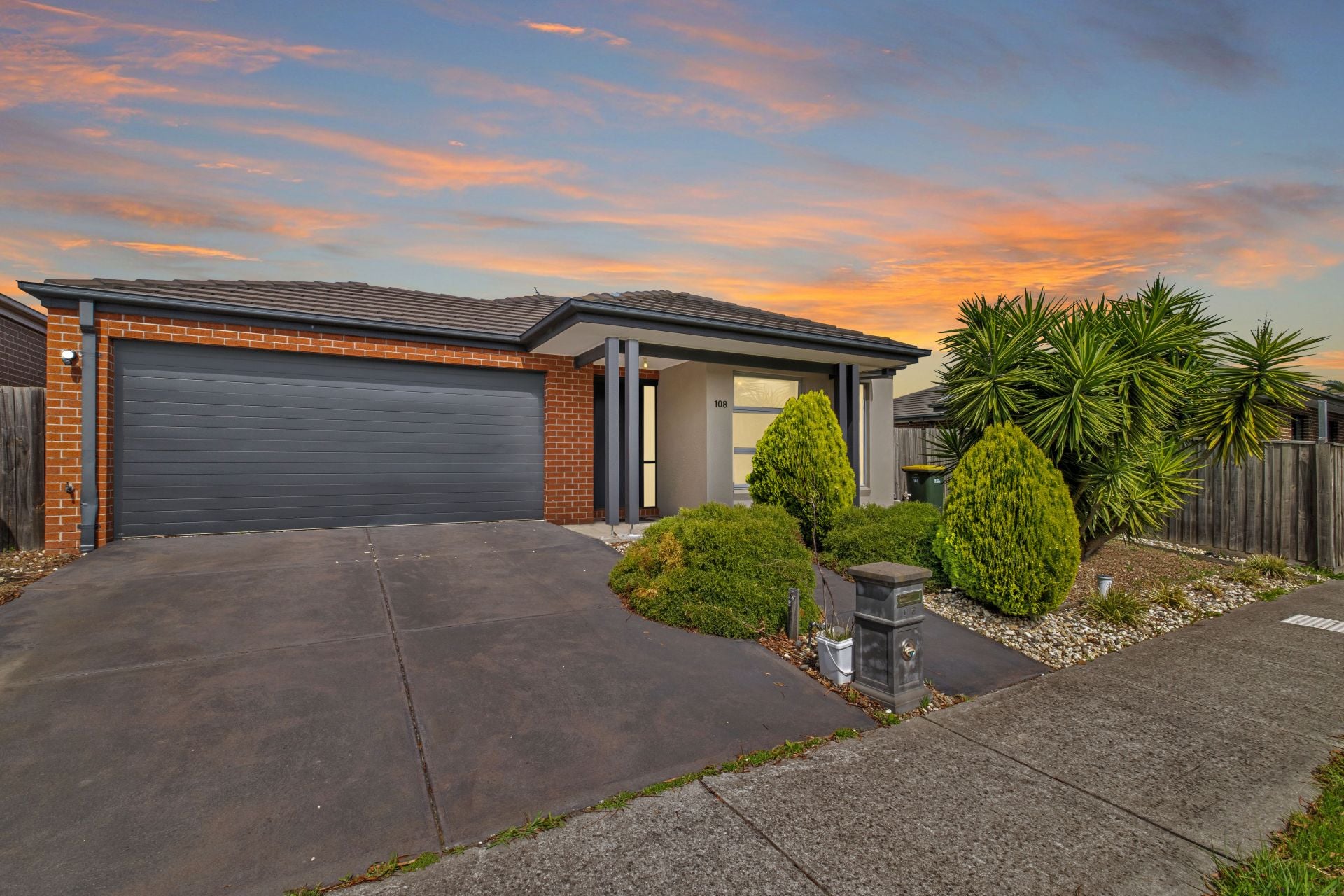 Exceptional Family Living in Prime Lalor Location