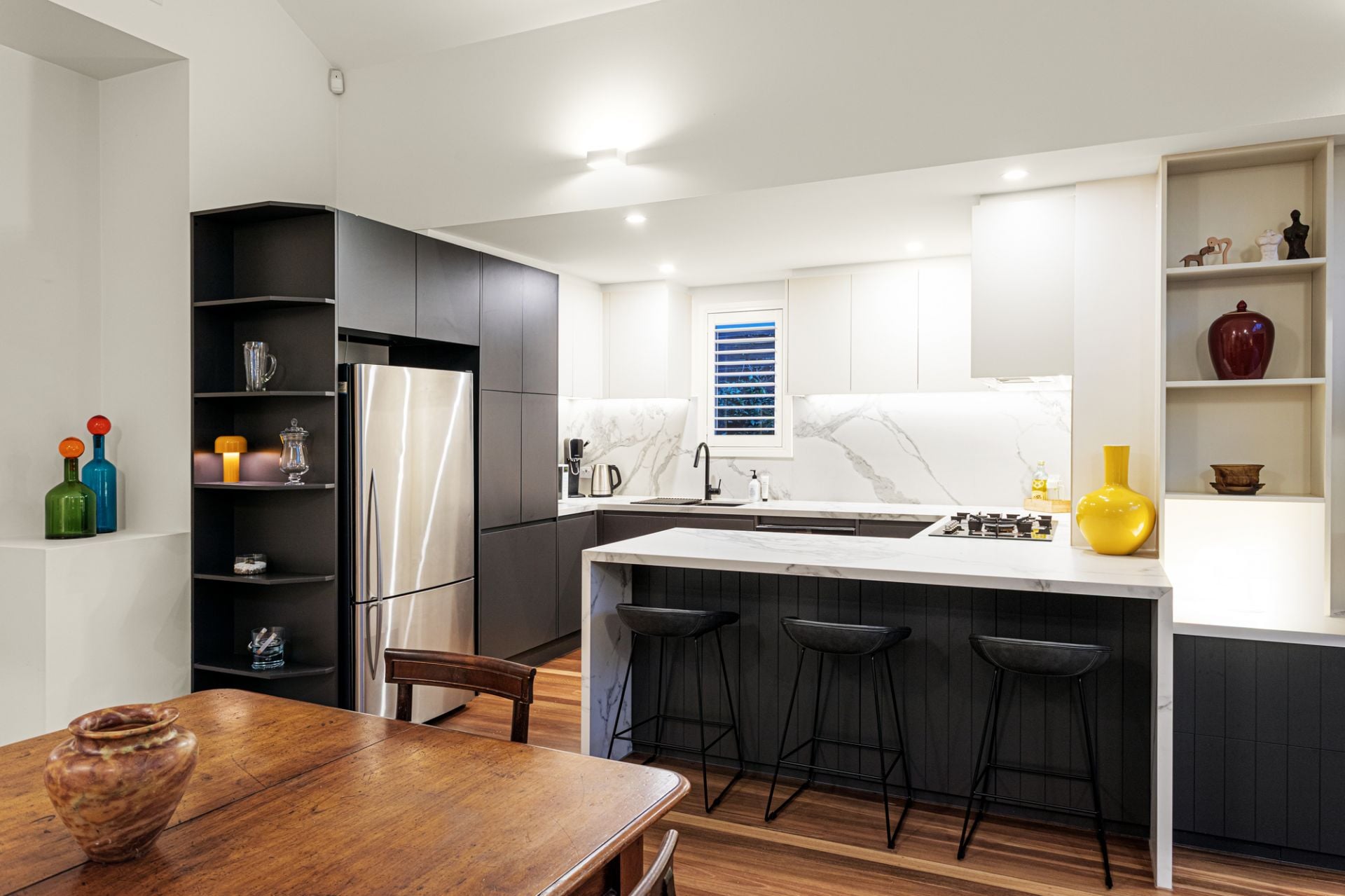 2 Holroyd Avenue, Sold, Sold - Thumbnail 3