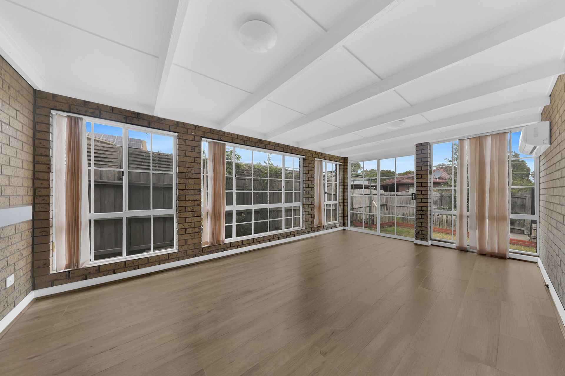 Modern Family Home in Prime Bundoora Location