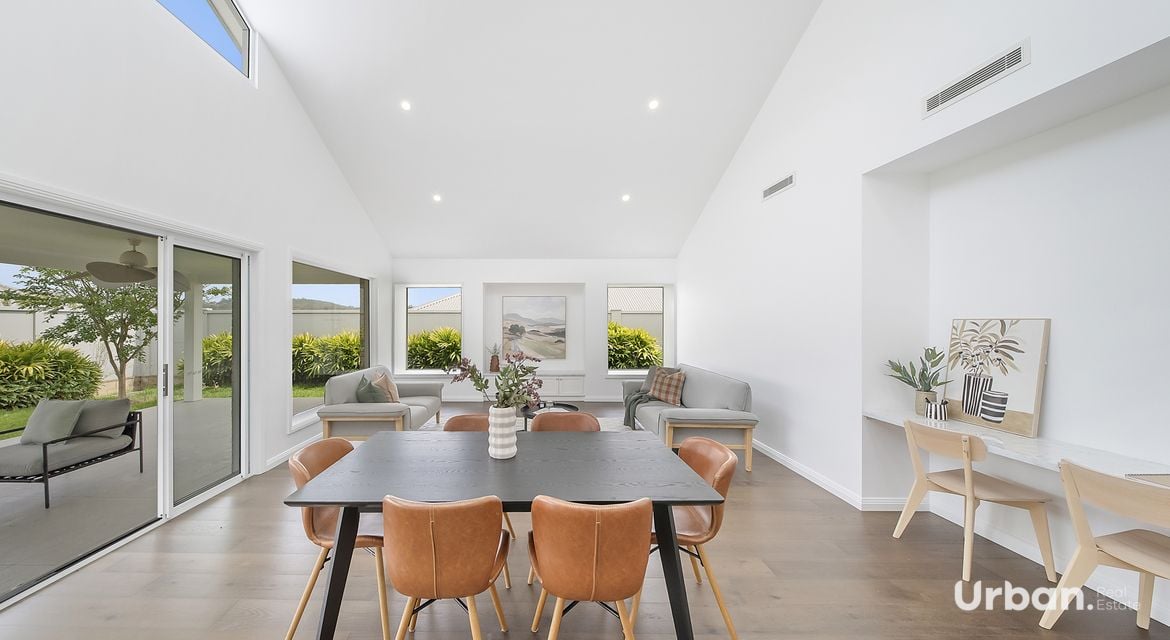 North Rothbury 16 Peachy Avenue