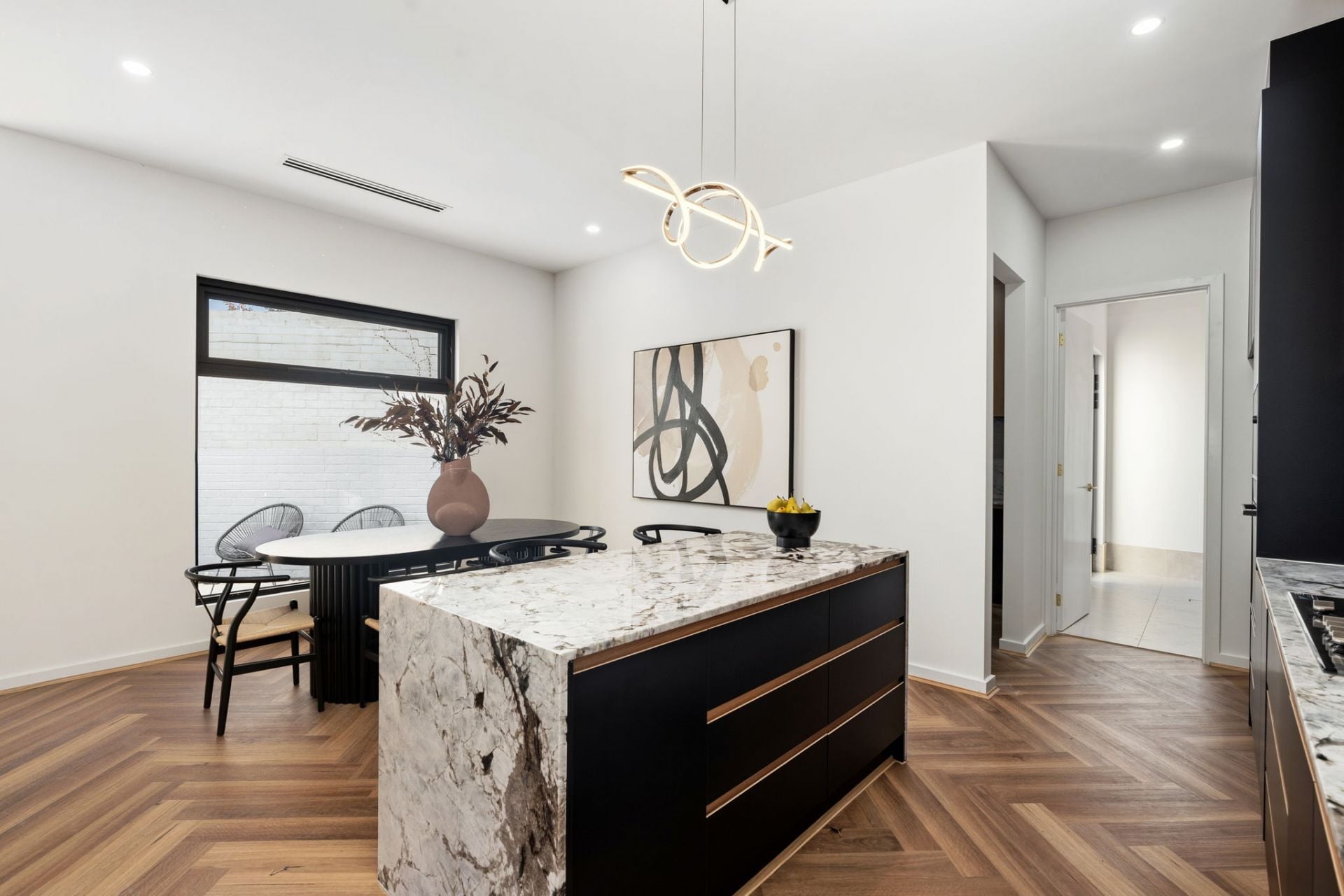 8 Ashburn Avenue, Fulham, Fulham - Thumbnail 6