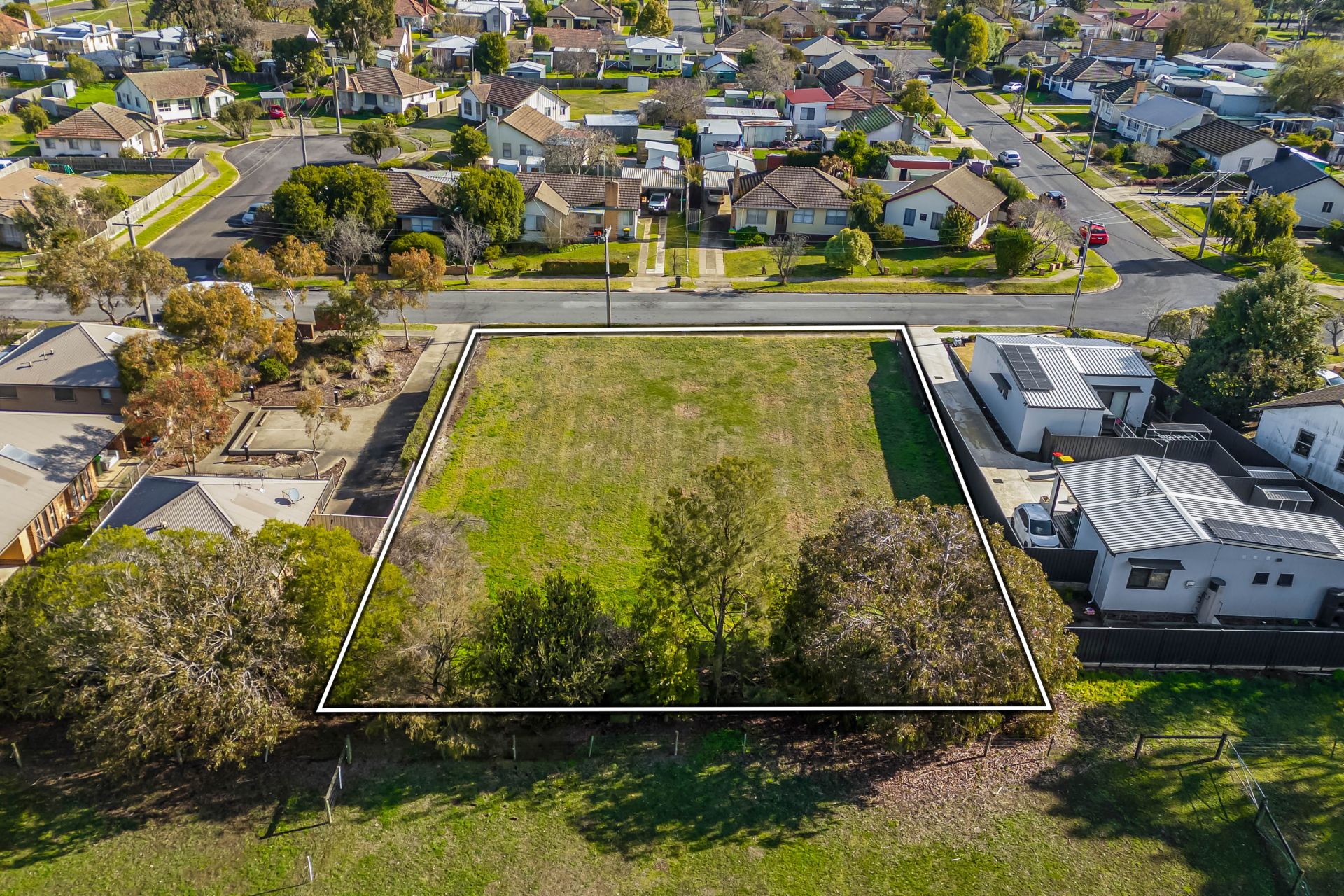 54-56 Kenna Avenue, Hamilton, Hamilton - Image 1