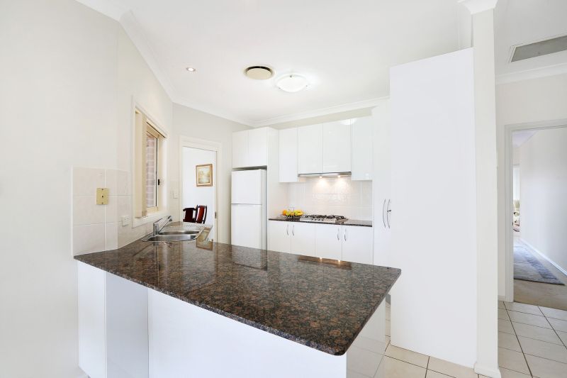 2/4 Telopea Avenue, CARINGBAH SOUTH, Caringbah South - Thumbnail 2