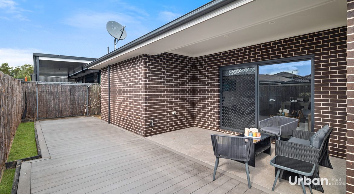 Austral 673 Edmondson Avenue