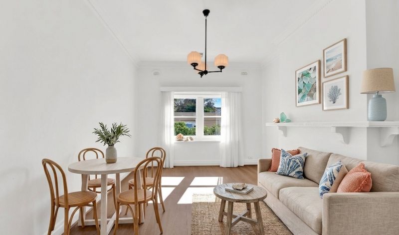 13 Wimbledon Avenue, Elwood, Elwood - Thumbnail 3