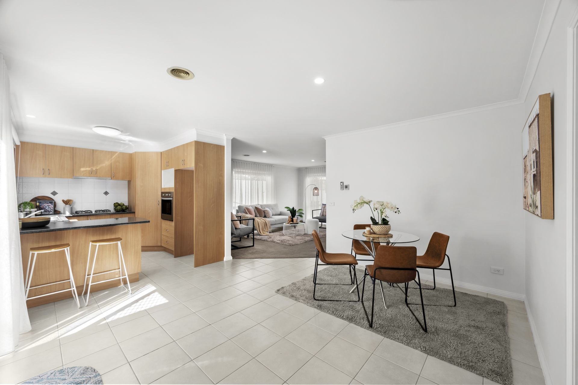 Impressive Dimensions, Smart Style