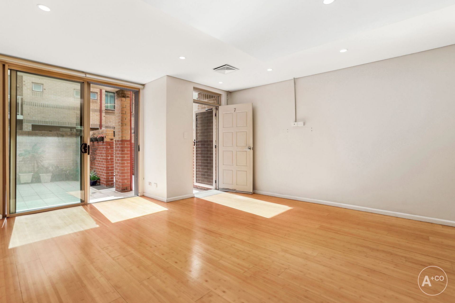 7/1333 Botany Road, Botany, Botany - Thumbnail 2