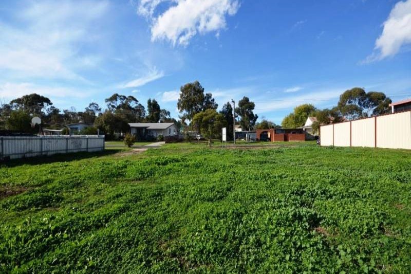 2/48 Hodgson Street Eaglehawk VIC, Eaglehawk - Thumbnail 4