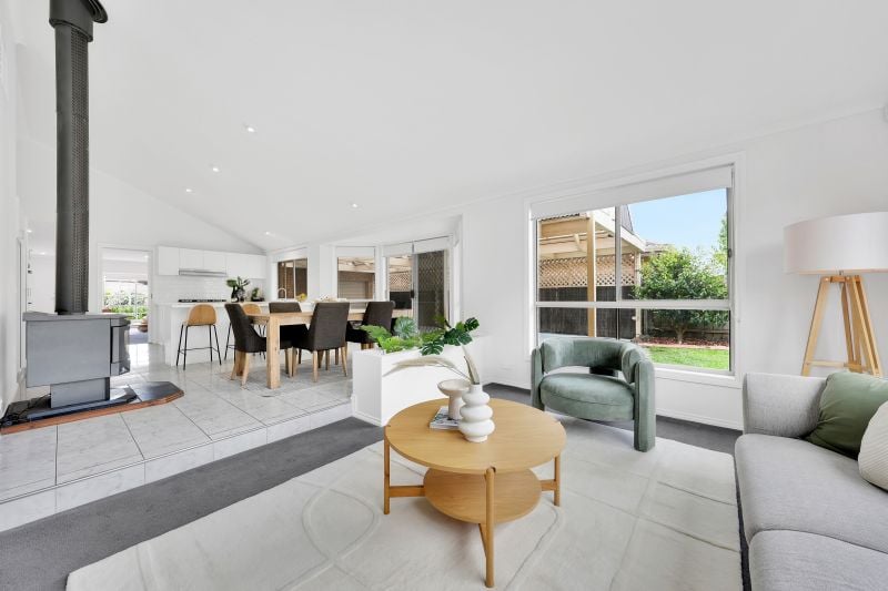 10 Gibbons Drive, Epping