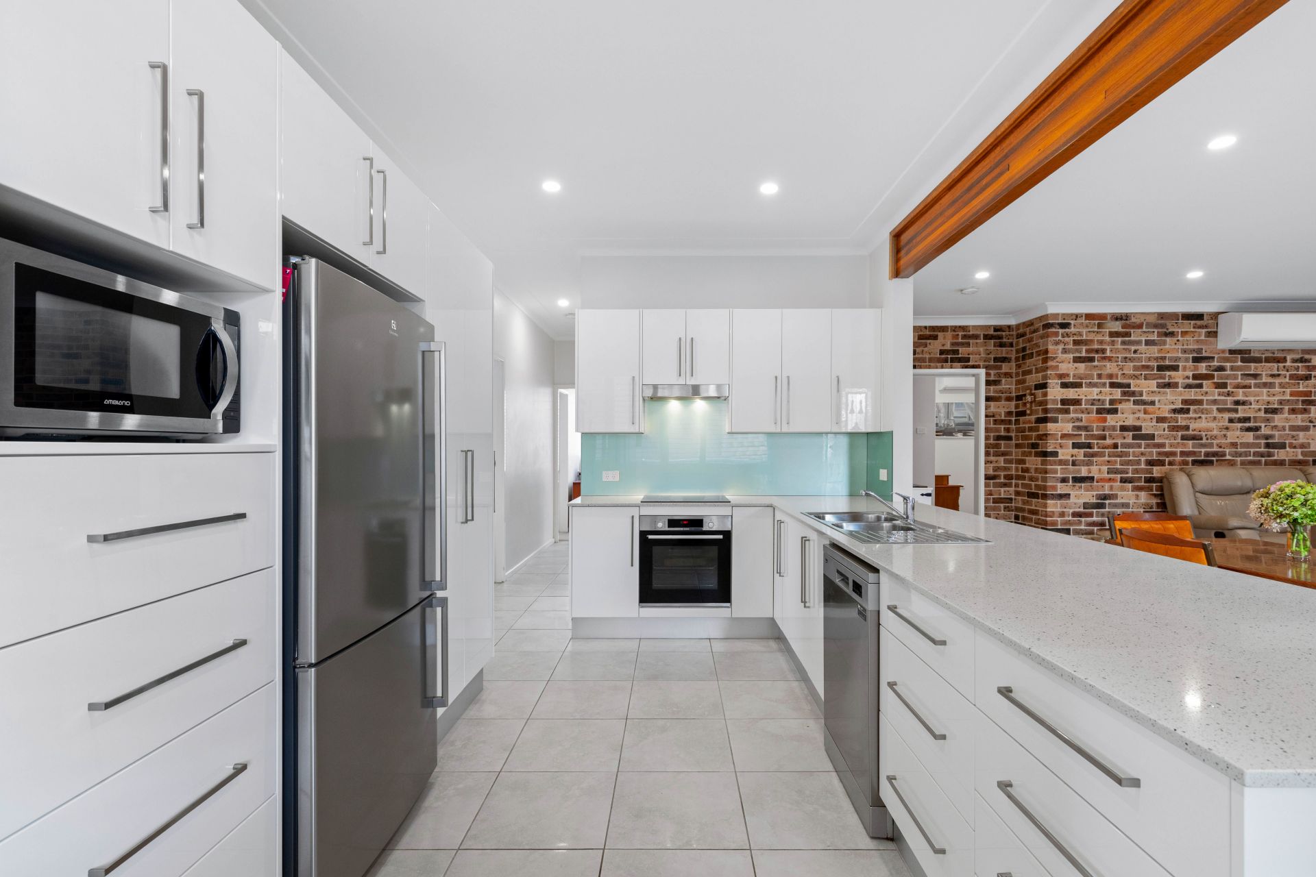 10 Oxley Street, Swansea, Swansea - Thumbnail 5