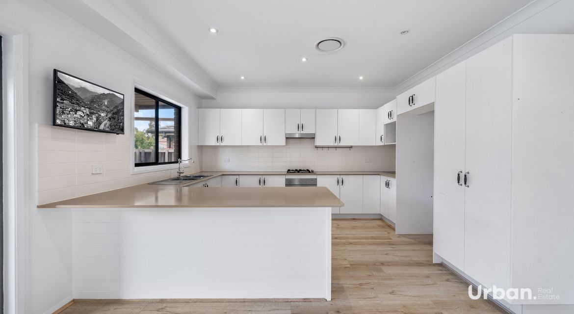 Prestons 33 Strathyre Drive