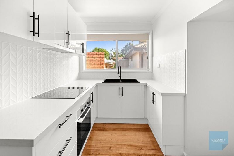 2/63 Roberts Road, Airport West - Thumbnail 2
