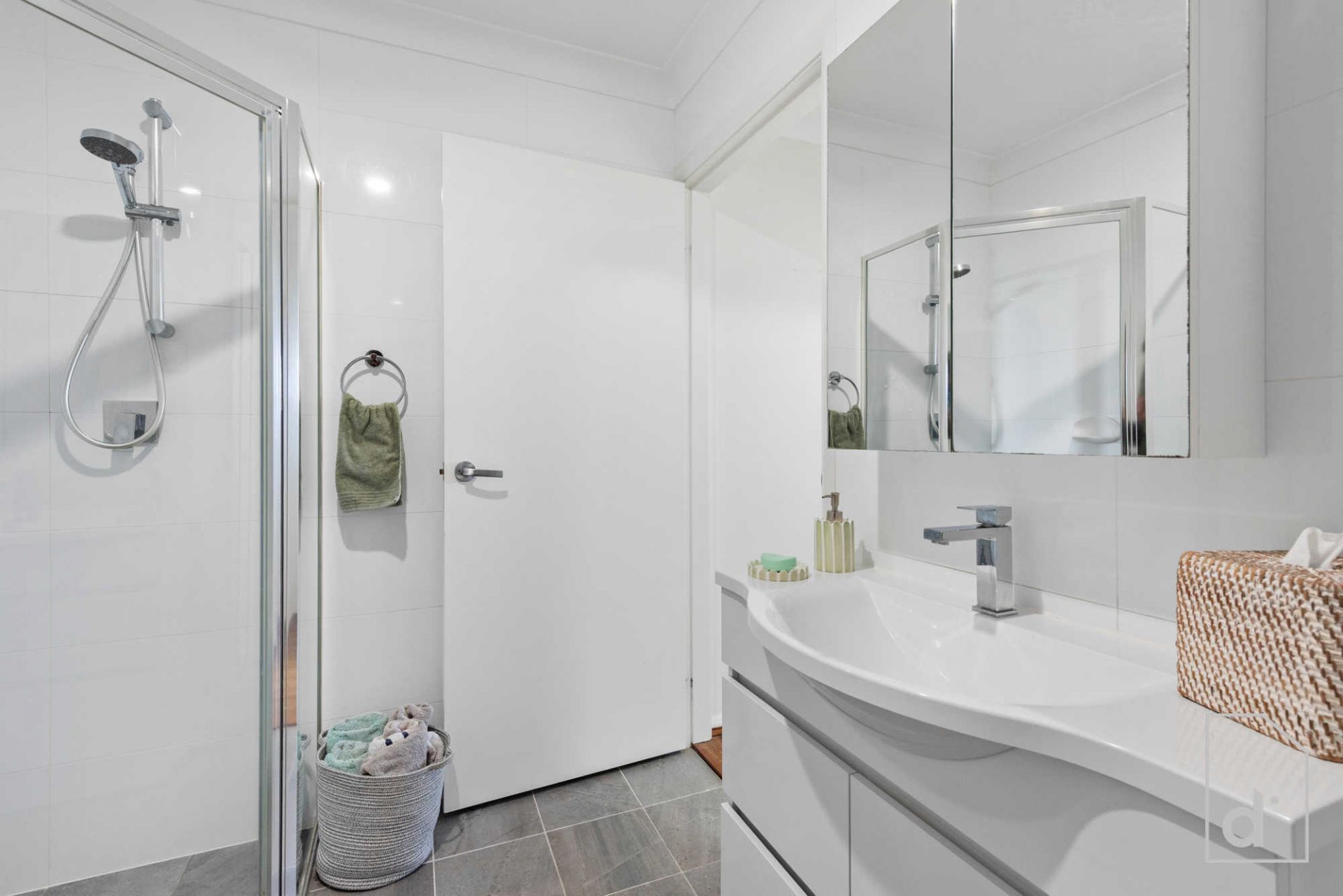 8/13 Popes Road, Woonona NSW