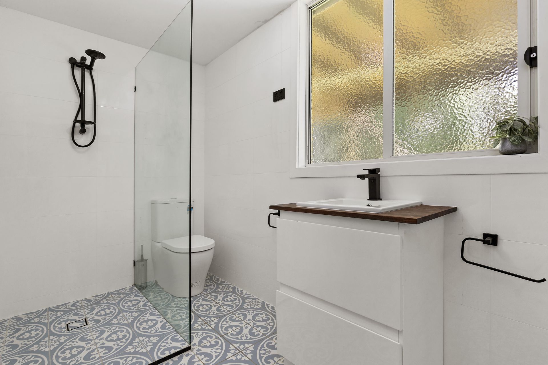 31 Shoreline Drive, North Shore, North Shore - Thumbnail 7