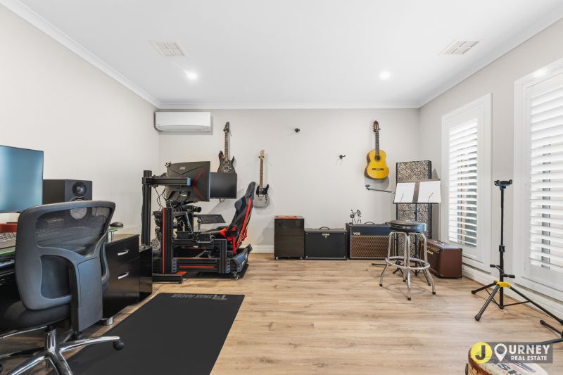 12 Brabourne Street, Mickleham VIC, Mickleham - Thumbnail 5
