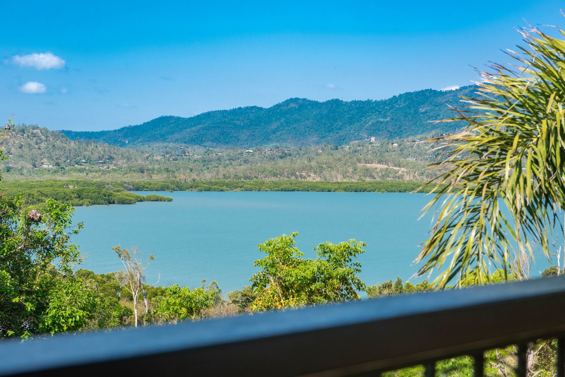25 Beth Court Cannonvale QLD, Cannonvale - Thumbnail 6