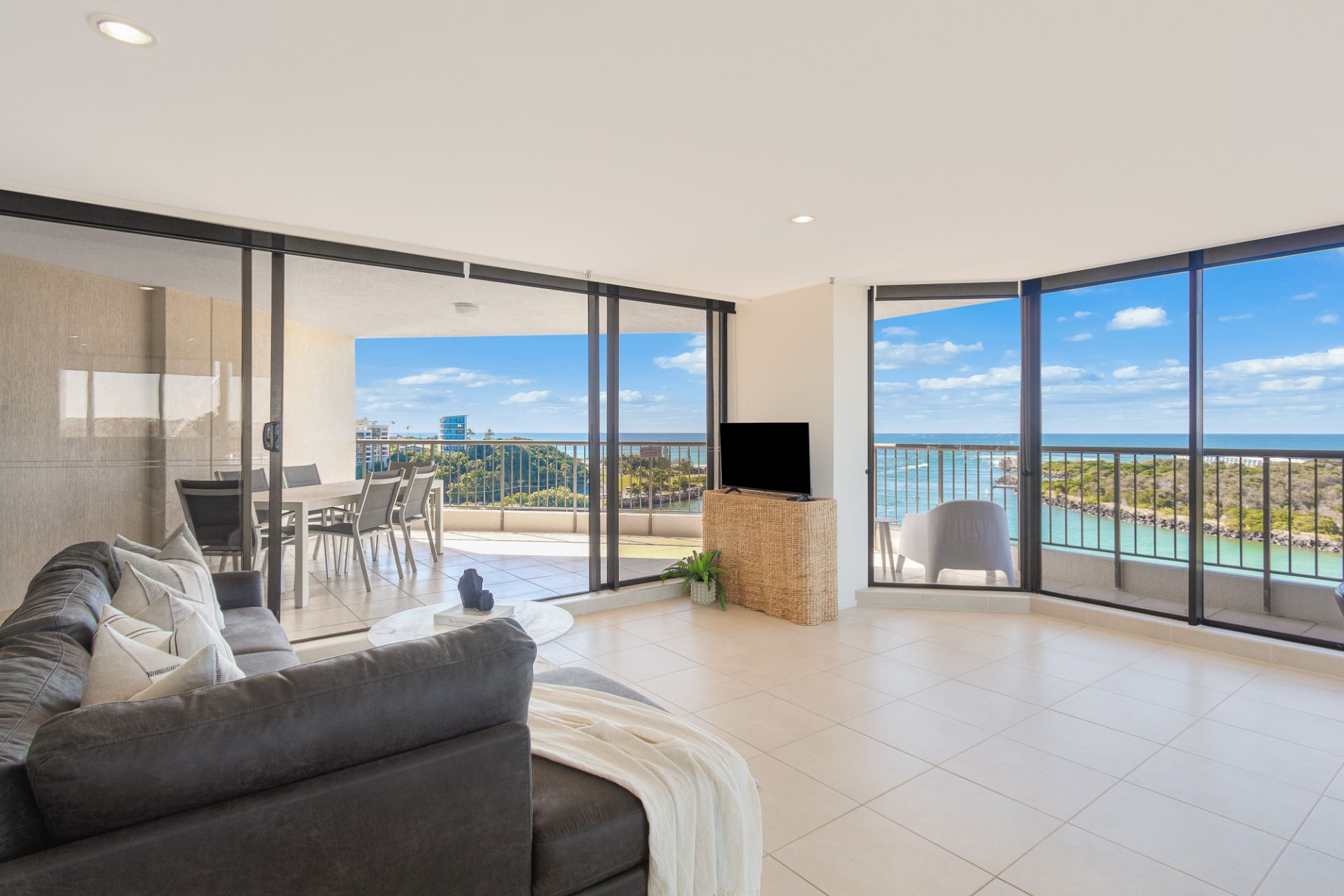 1403/53 Bay Street Tweed Heads NSW, Tweed Heads - Thumbnail 2