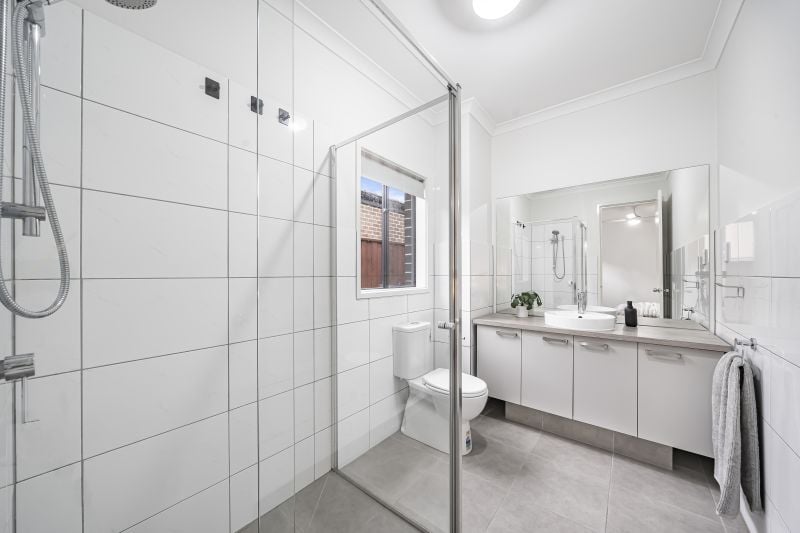 17 Loukas Drive, Wollert