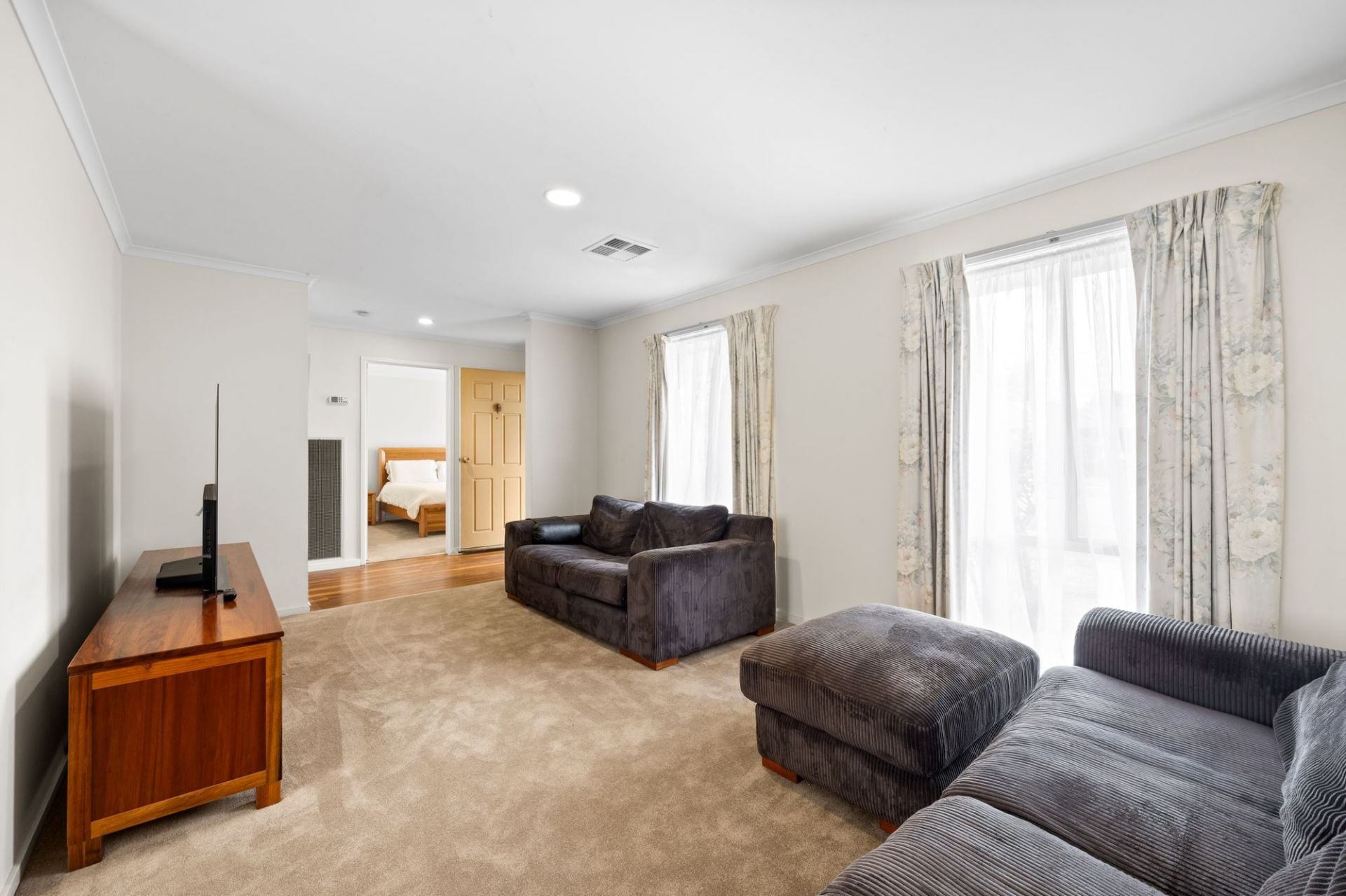 Charming, Comfortable & Convenient