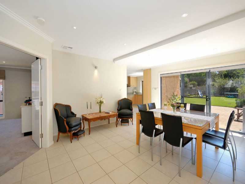 17B Telopea Avenue, CARINGBAH, Caringbah - Thumbnail 7