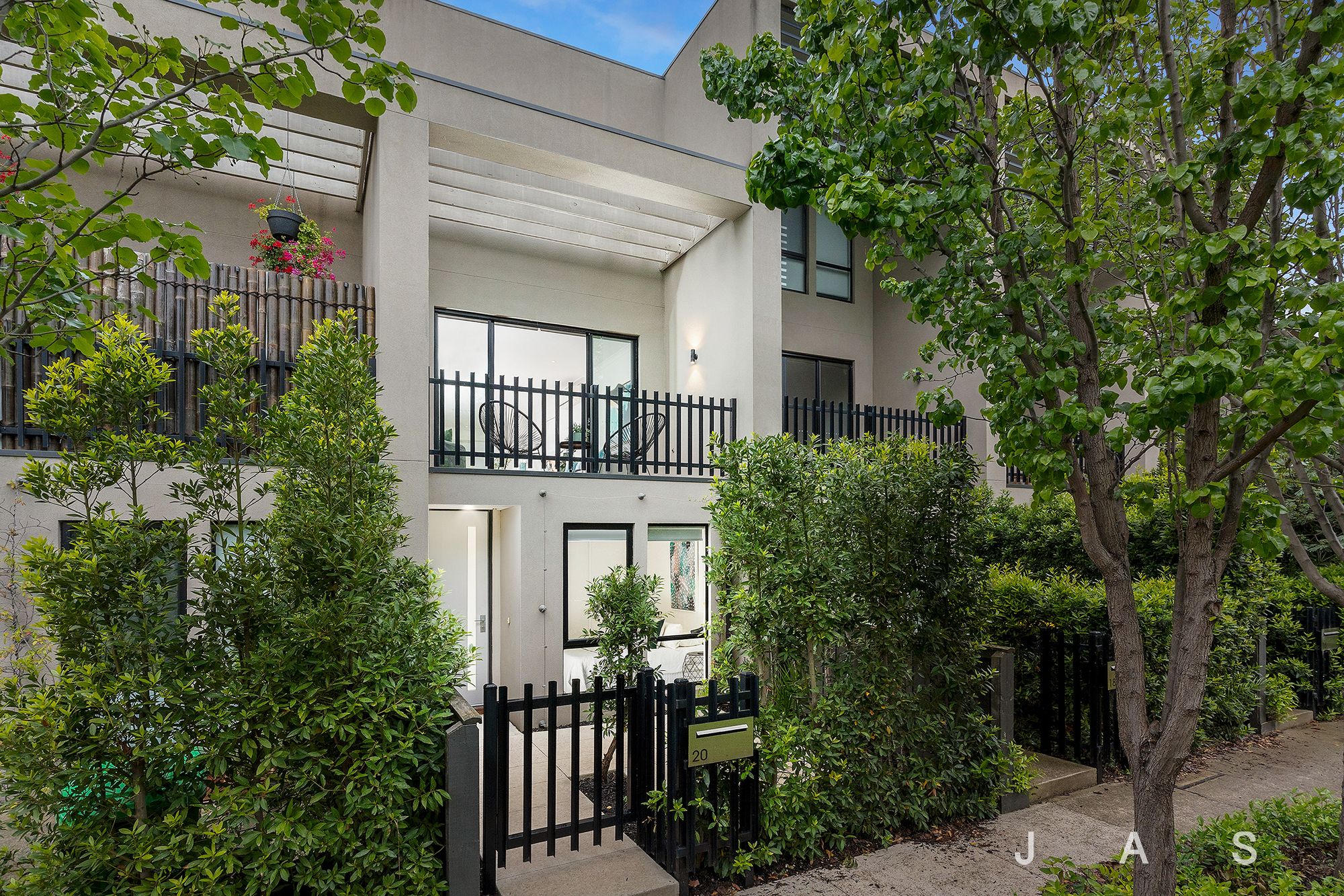 20 Rivet Walk, Maidstone, Maidstone - Thumbnail 2