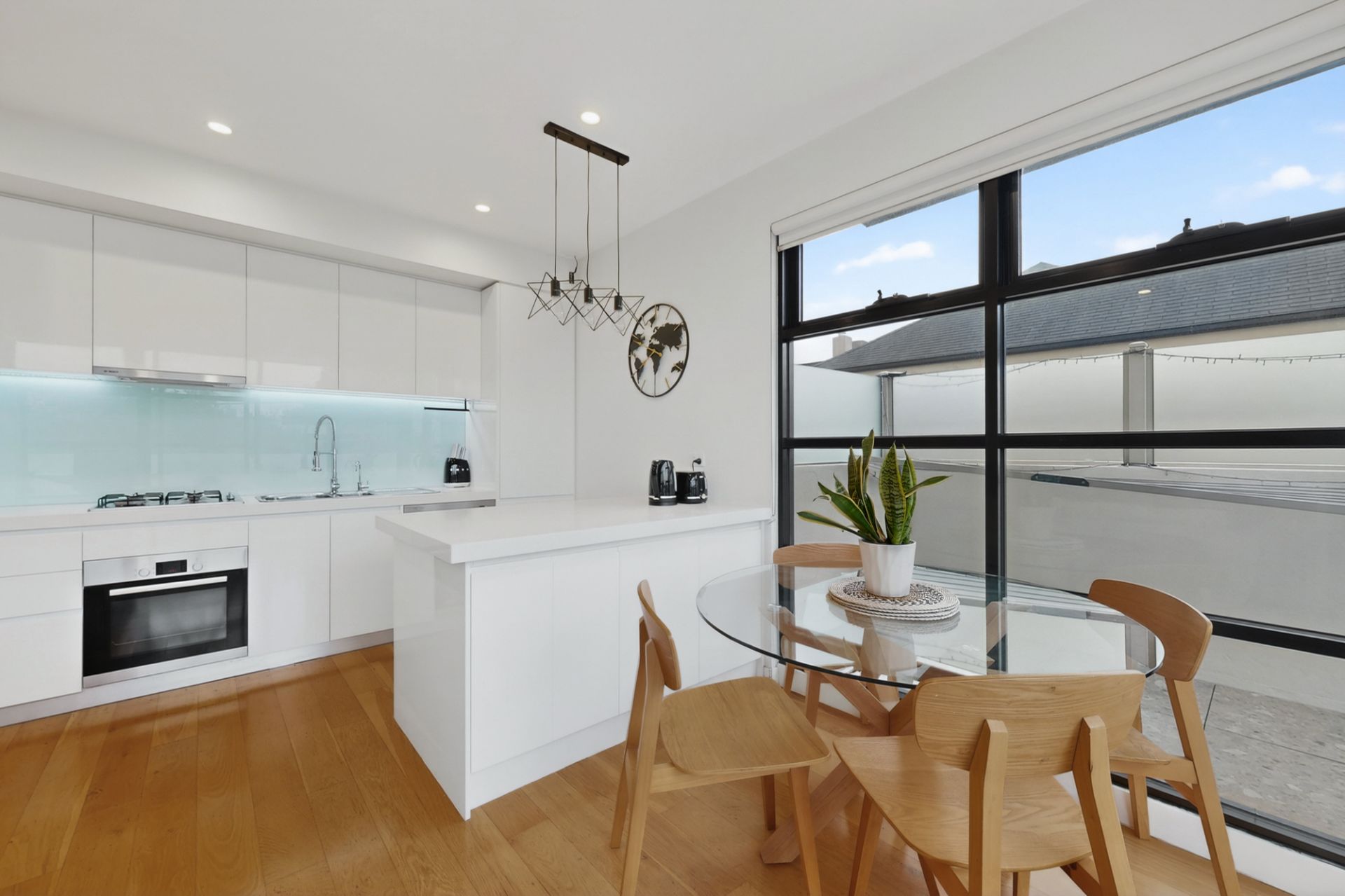 202/20 Hawthorn Road, Caulfield North - Thumbnail 4