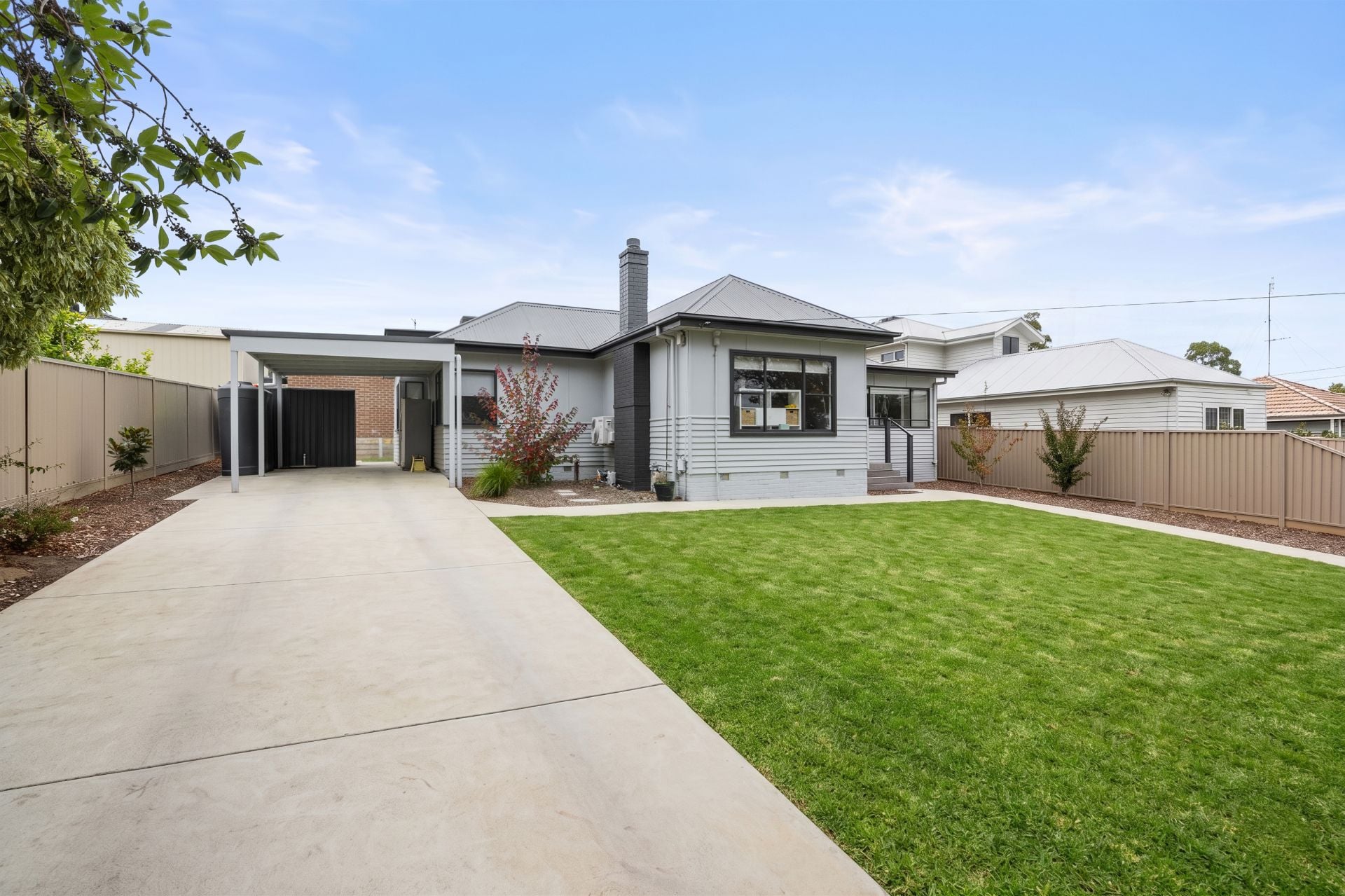 1128 Armstrong Street North, Under Offer, Under Offer - Thumbnail 3