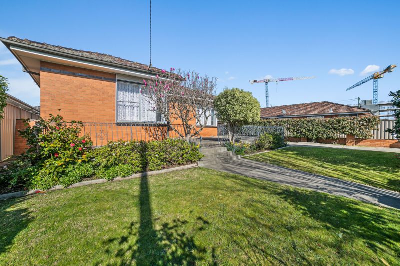 1 The Boulevard, Thomastown