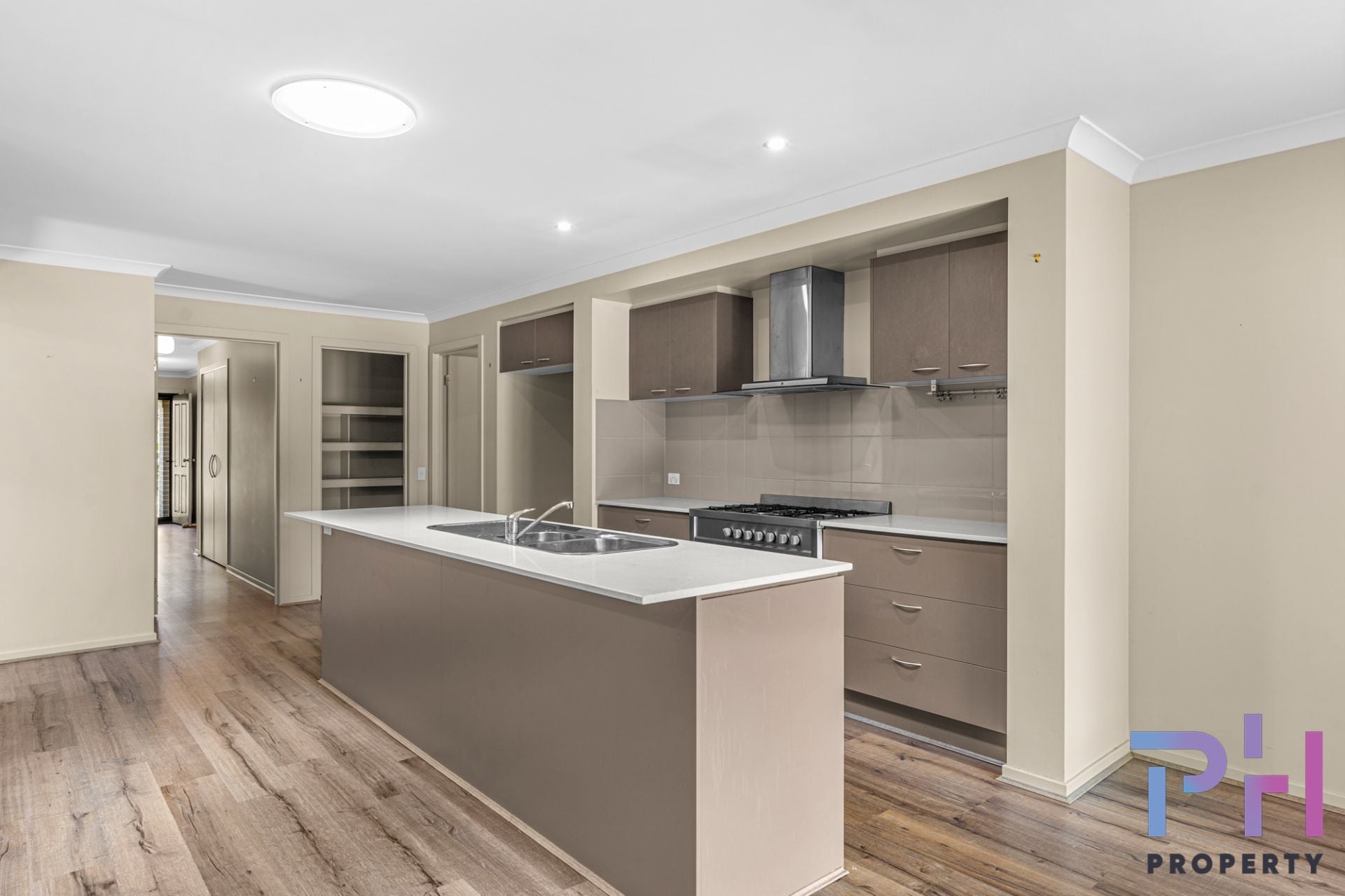 27 Coomoora Circuit Strathfieldsaye VIC, Strathfieldsaye - Thumbnail 2