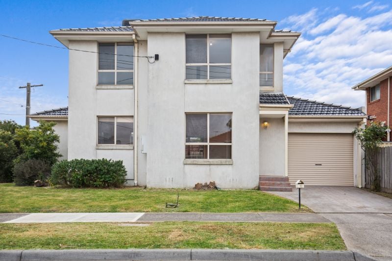 10 Herman Road, Lalor