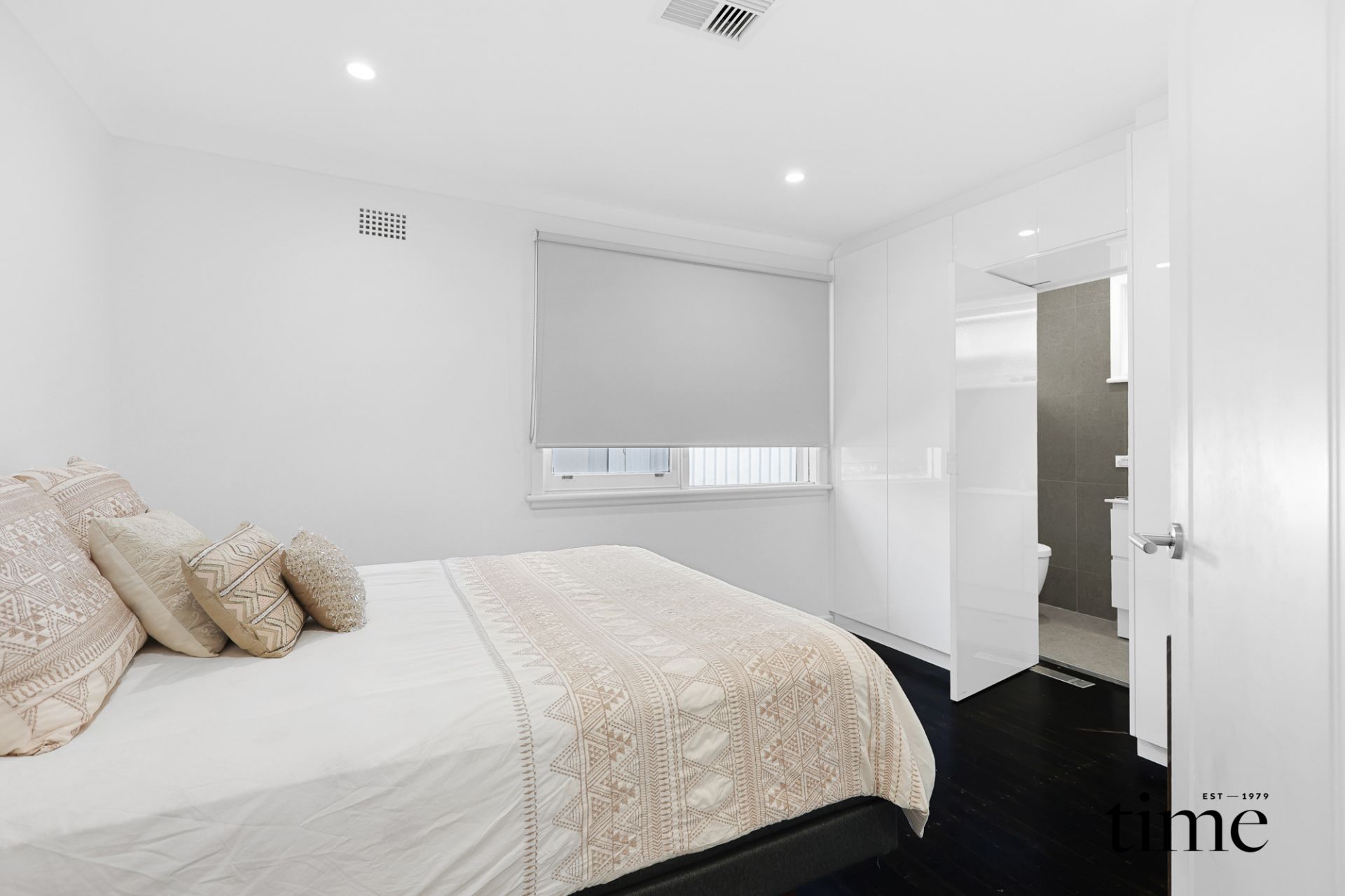 43 Byrne Avenue, Russell Lea NSW