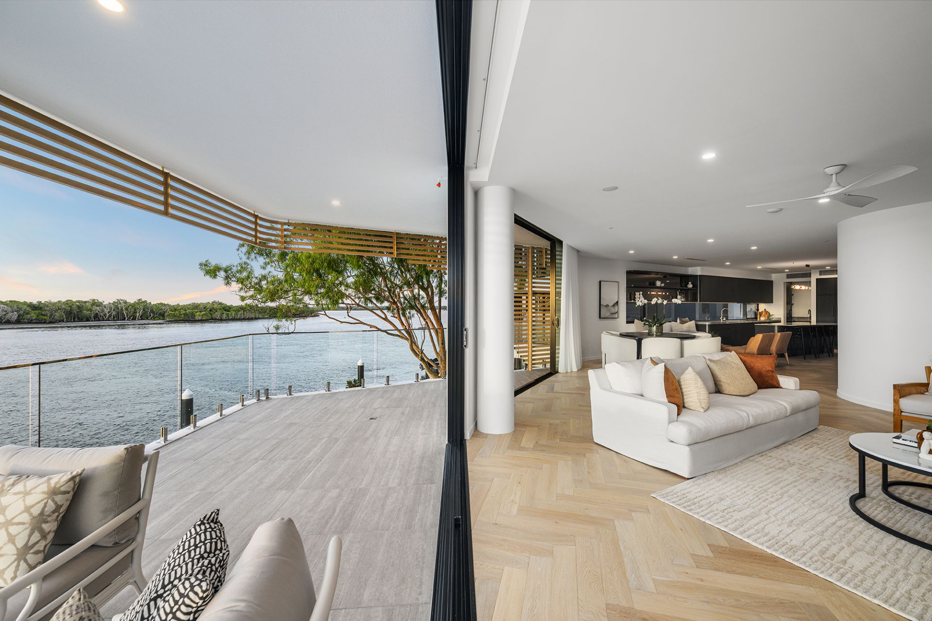 2/4 Paradise Parade, Paradise Point QLD 4216, Paradise Point - Thumbnail 7