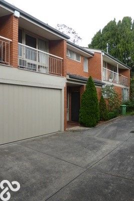 Living on Locksley