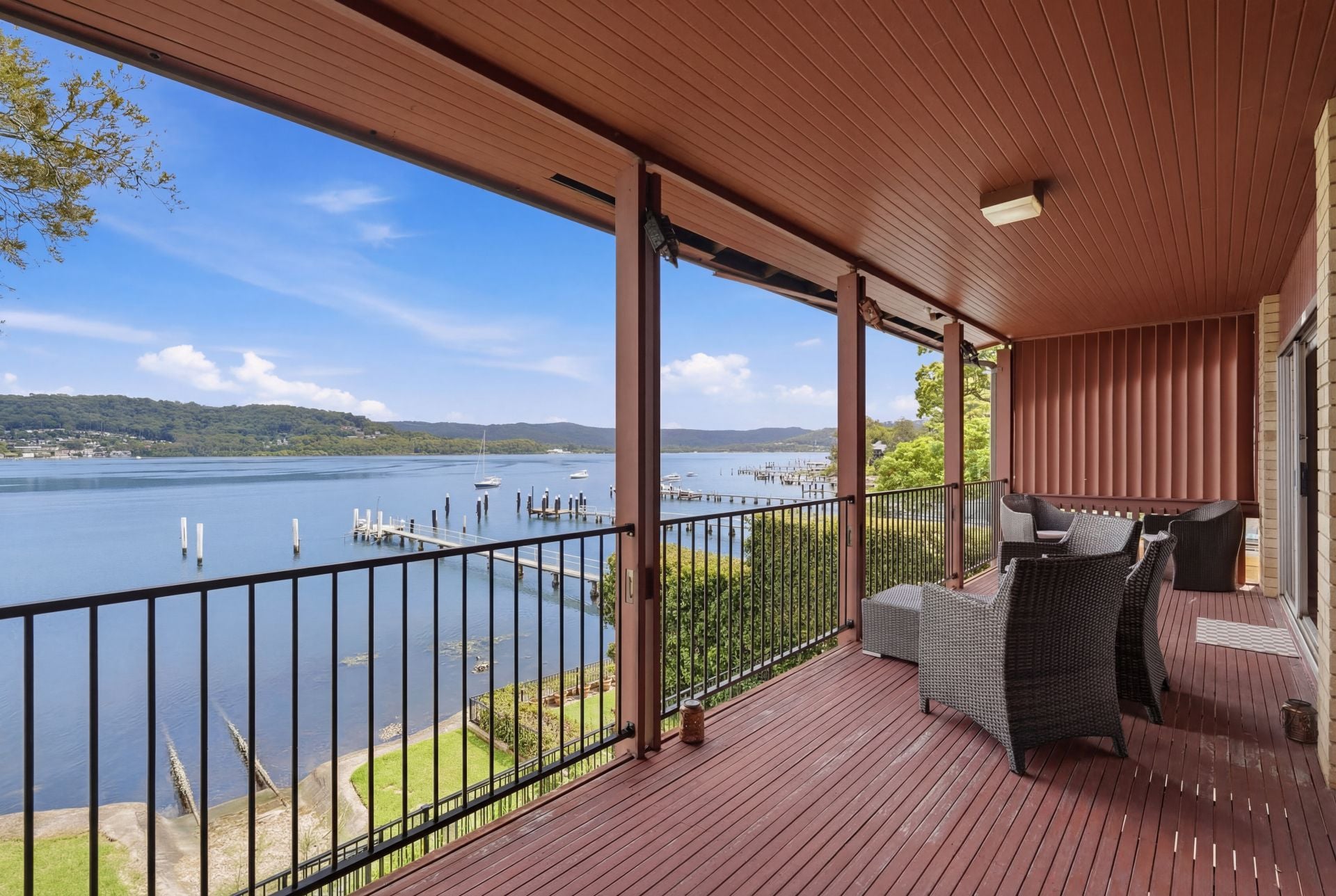 26 Albany Street Point Frederick NSW, Point Frederick - Thumbnail 2
