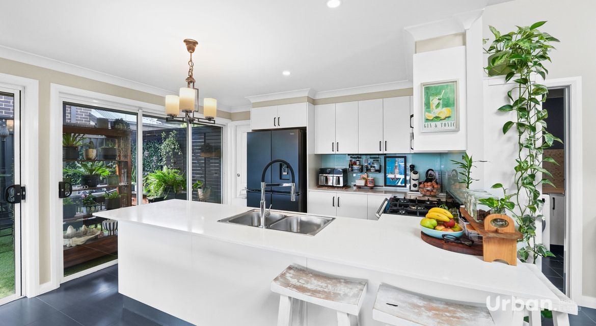 Gregory Hills 21 McKenzie Boulevard