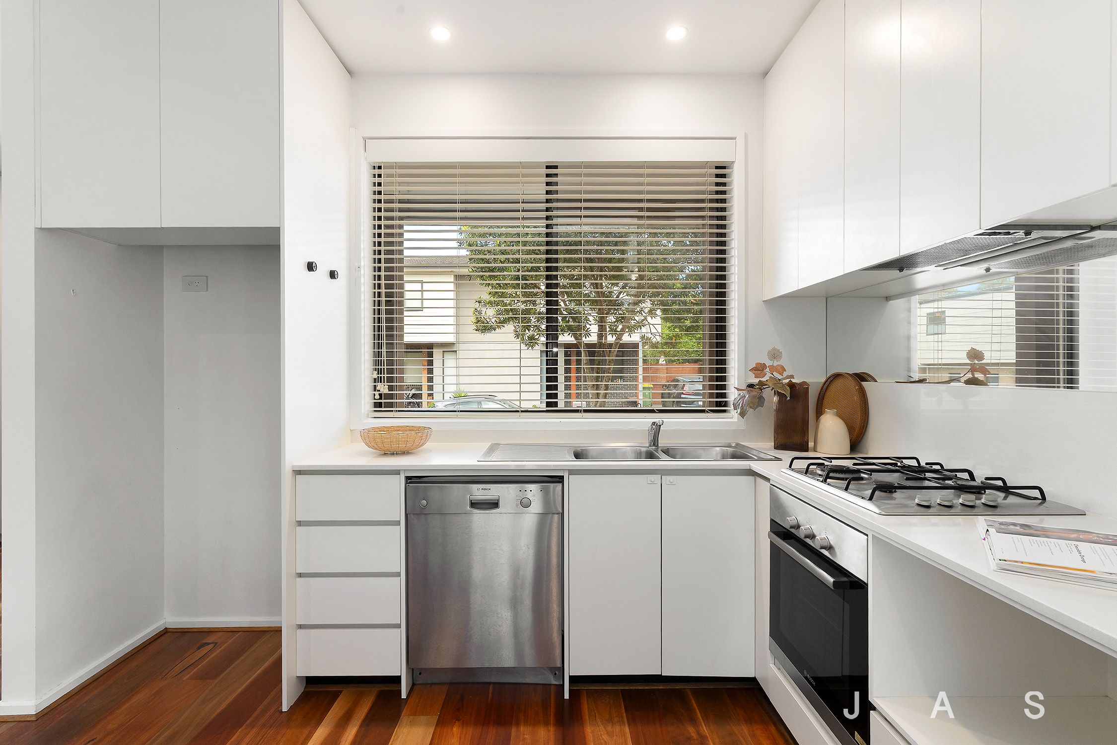 27 Park Avenue West Footscray VIC, West Footscray - Thumbnail 3