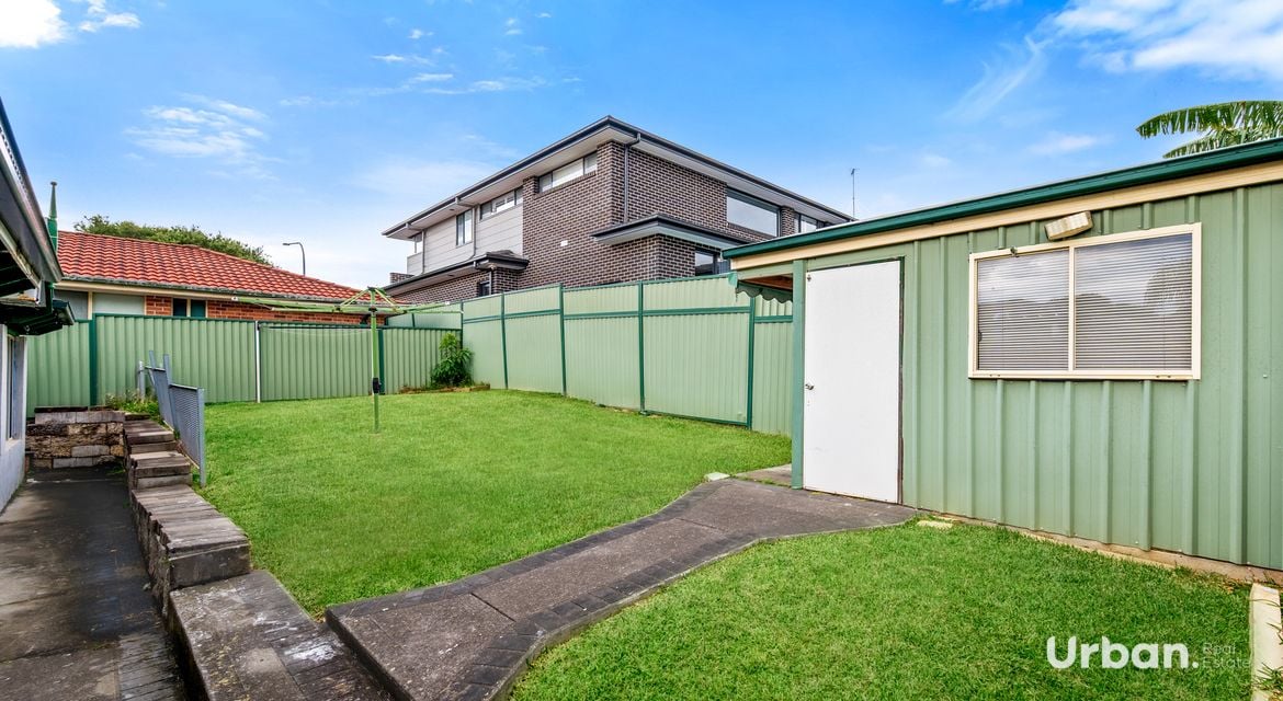 Hinchinbrook 3 Koel Street