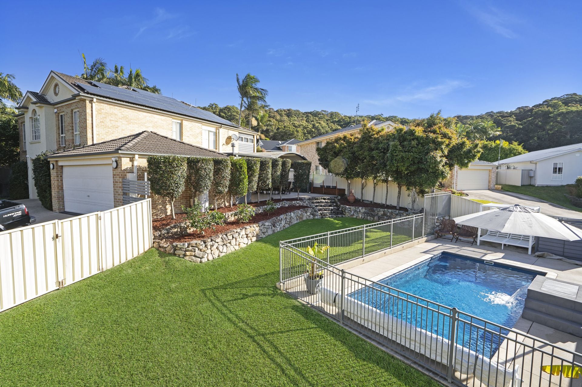 3 Bottlebrush Grove, Caves Beach - Thumbnail 3