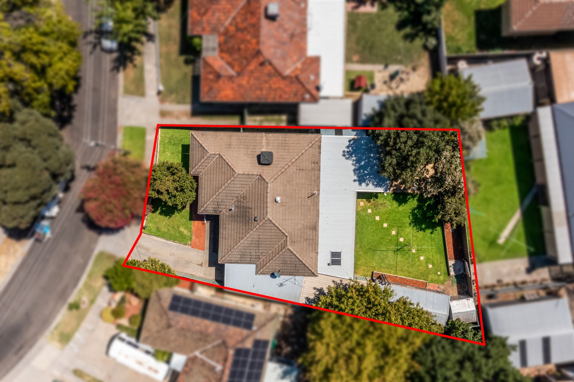 6 Fifth Avenue, White Hills, White Hills, White Hills - Thumbnail 3
