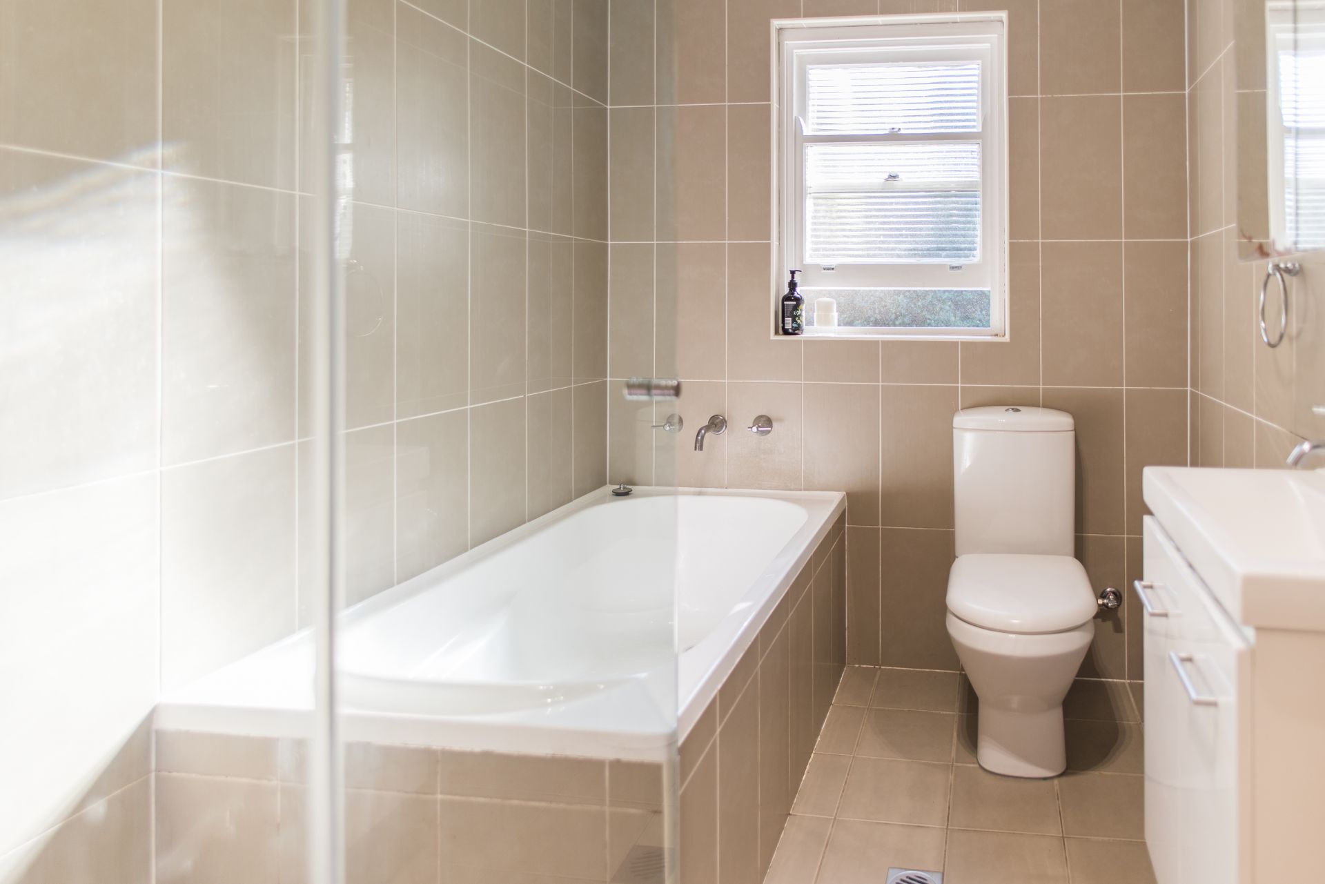 7 Stokes Avenue, Asquith, Asquith - Thumbnail 8