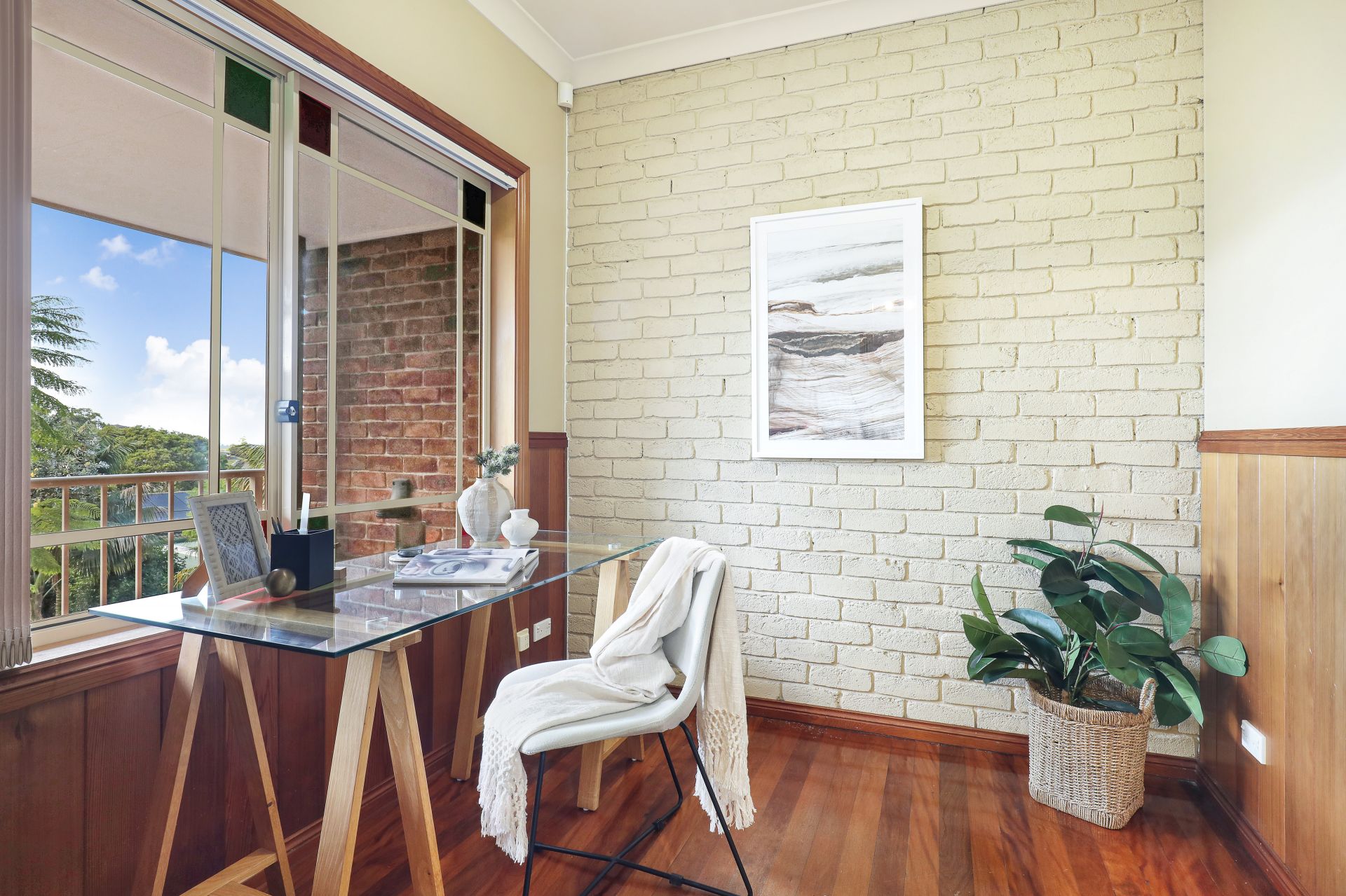 182 Waples Road, Farmborough Heights