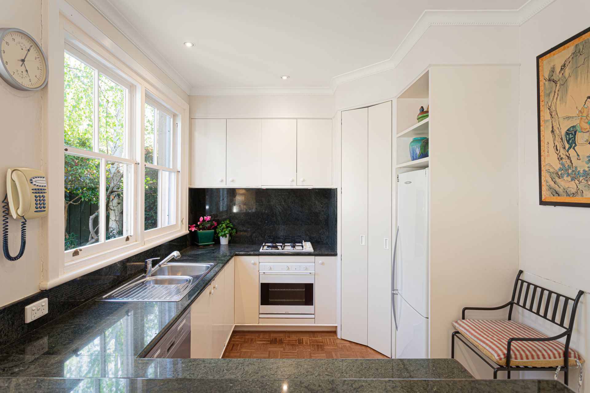 2 Tahara Road, Toorak, Toorak - Thumbnail 6