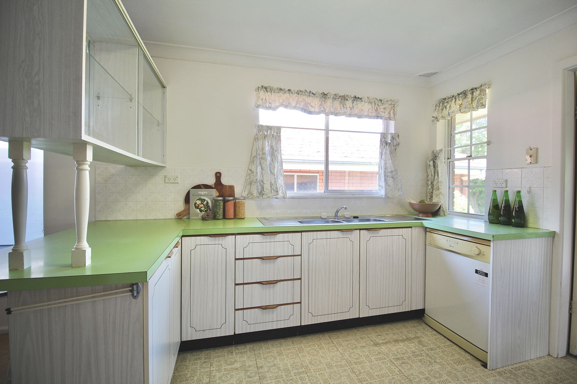 83 Icely Road Orange NSW, Orange - Thumbnail 6