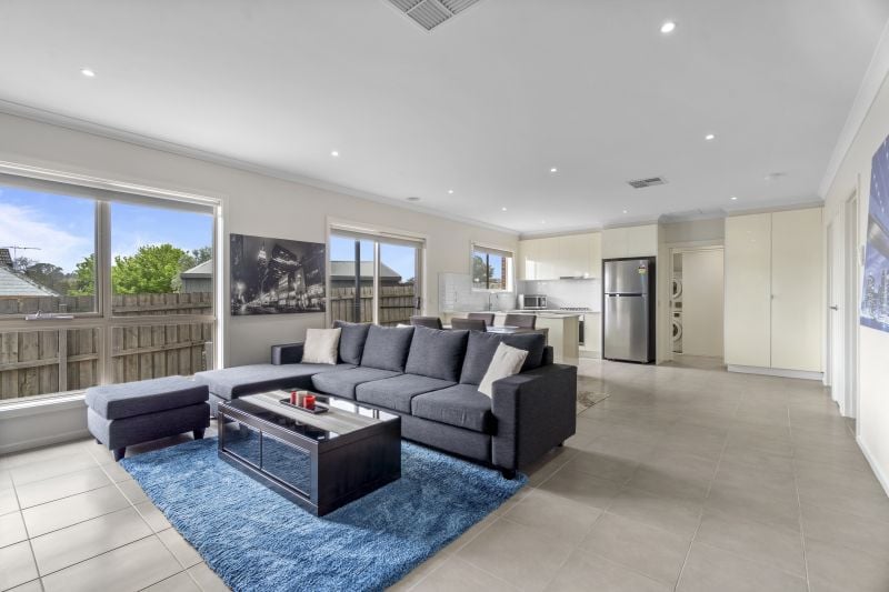 2/122 McDonalds Road, Epping