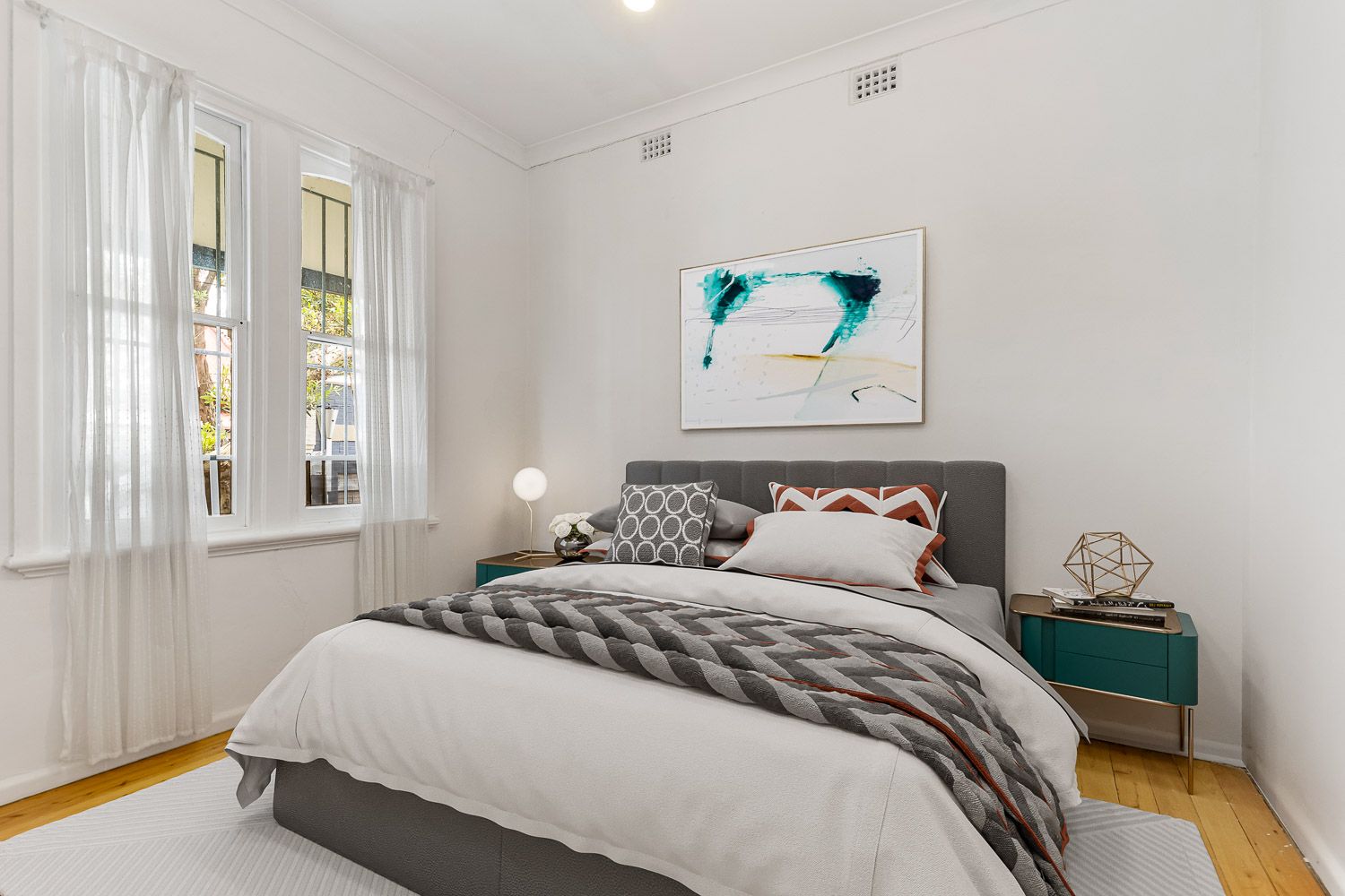 57 O'Connell Street, Newtown, Newtown - Thumbnail 2