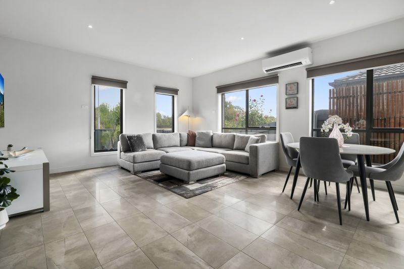 19 Lydgate Terrace, Epping