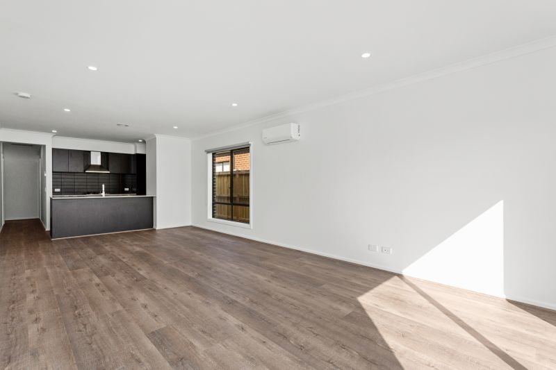 8 Galah Chase, Beveridge