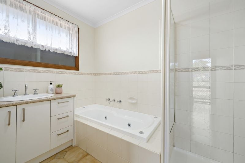 31 Blamey Avenue, Mill Park