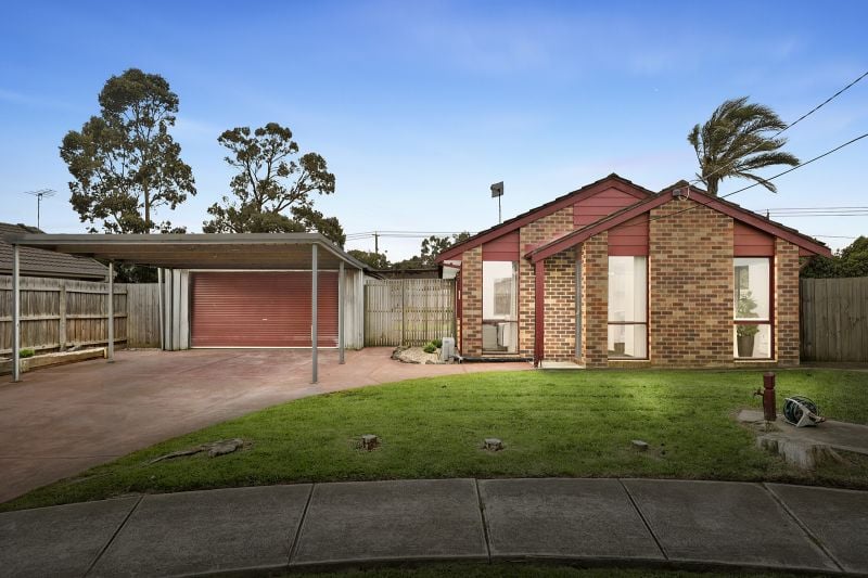 3 Silk Court, Epping